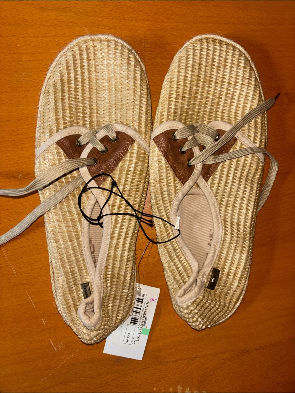 Canvas shoes new